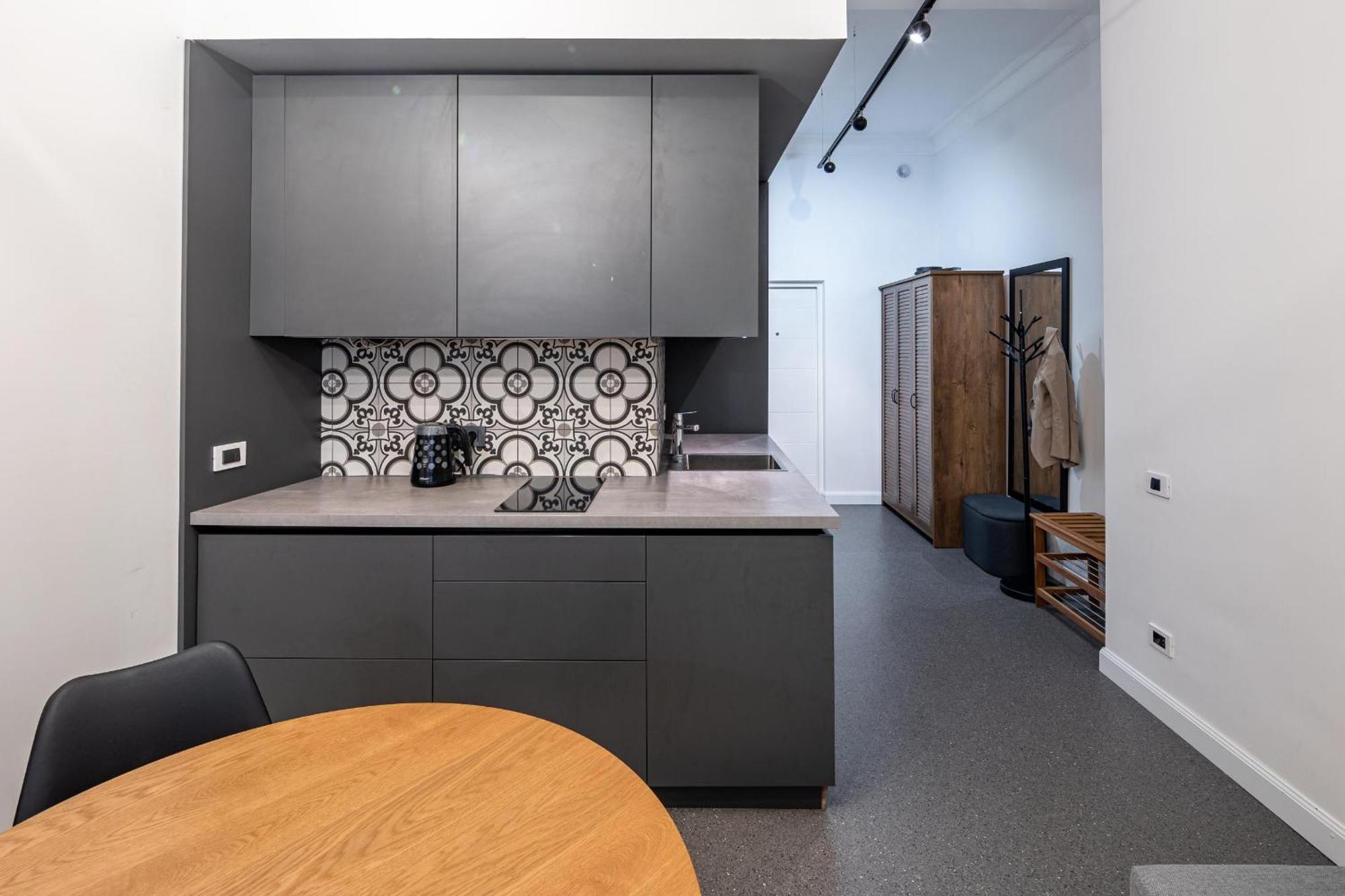 Apartamenty On Knyazya Romana 리비프 외부 사진